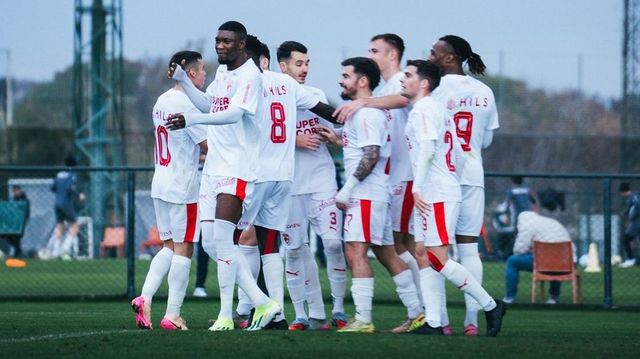 Dinamo - Gangwon, „câinii” termină în forță cantonamentul din Antalya