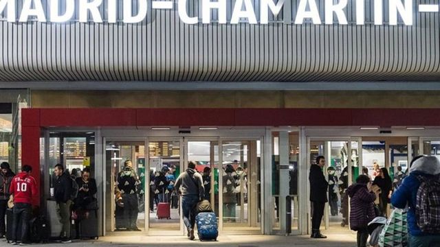 Varios trenes de larga distancia y alta velocidad sufren retrasos por una incidencia en Chamartín