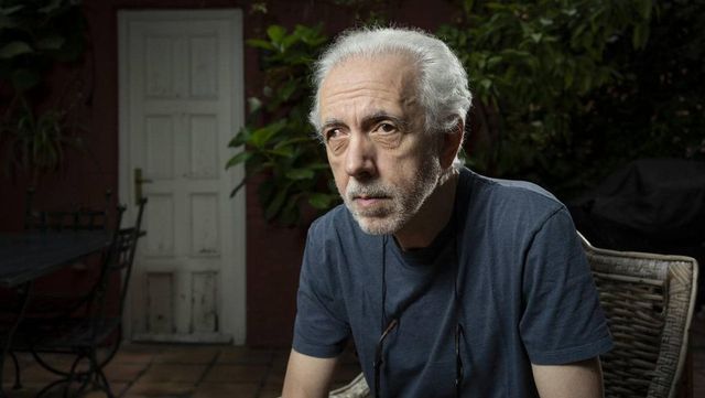 Fernando Trueba: «Si rodase una película sobre España sería un musical donde todos tengan un móvil en la mano»