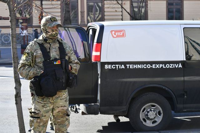 Numărul alertelor cu bombă a crescut în ultimele zile. Autoritățile vorbesc despre o tentativă de perturbare a activității instituțiilor