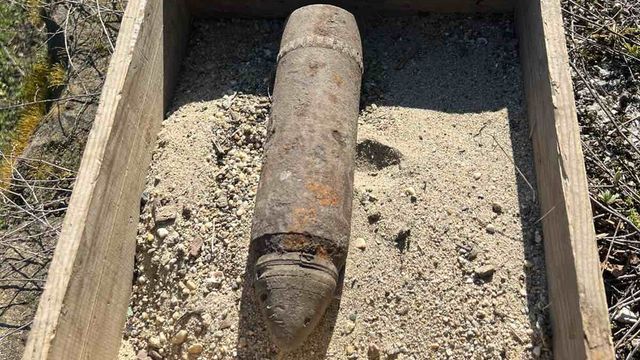 Откриха снаряд с взривател на жп прелез в Плевен