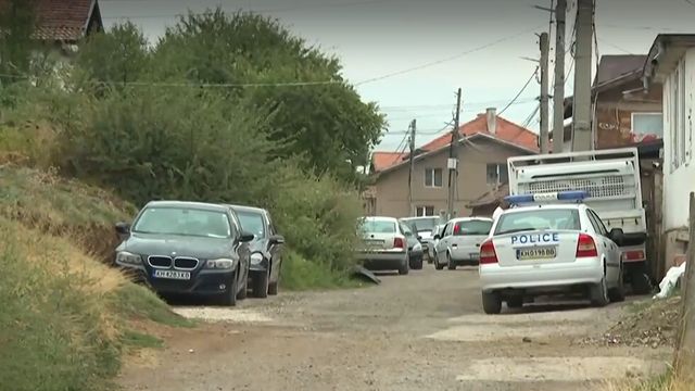 Все още търсят убиеца на жената в дупнишкото село Крайници