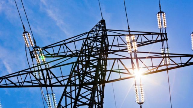 Guvernul României accelerează proiectul liniei electrice Suceava-Bălți prin declararea acestuia ca obiectiv de importanță națională