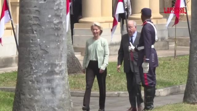 Mercosur-Ue, Lula e von der Leyen celebrano la firma dell'accordo