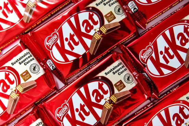 Un camion cu 12 tone de ciocolată KitKat a fost furat în Europa. Risc de penurie înainte de Paște
