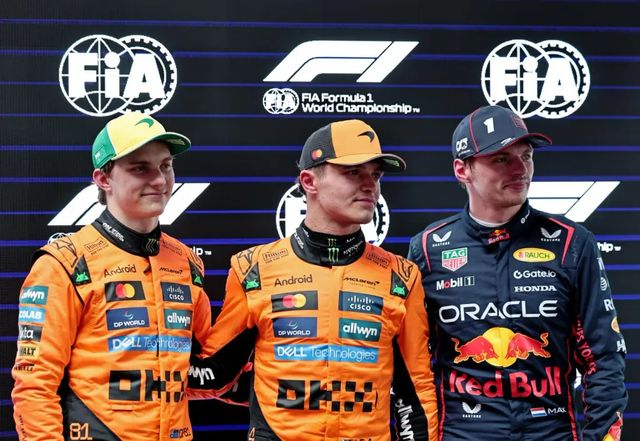 McLaren manda en el inicio de la Fórmula 1 en Australia, Sainz ilusiona y Alonso decepciona