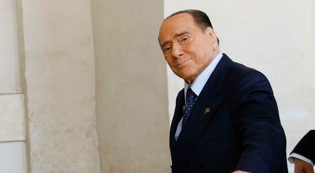 Berlusconi ricoverato in ospedale al San Raffaele di Milano