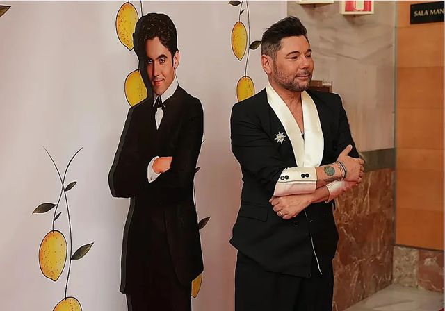 Miguel Poveda descubre unos versos inéditos de Lorca