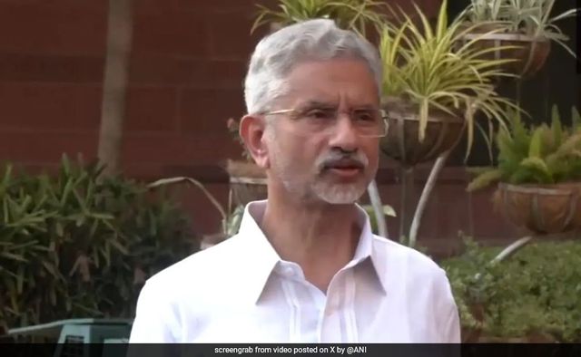 S Jaishankar Signs In As Foreign Minister, Ashwini Vaishnaw Takes Charge Too