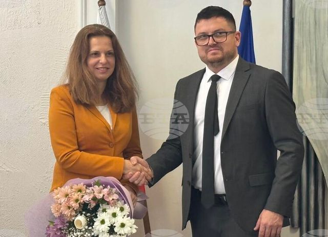 Новият областен управител на Стара Загора Ива Радева встъпи в длъжност