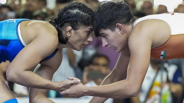 Vinesh Phogat one-ups WFI again as Supreme Court rejects federation’s petition