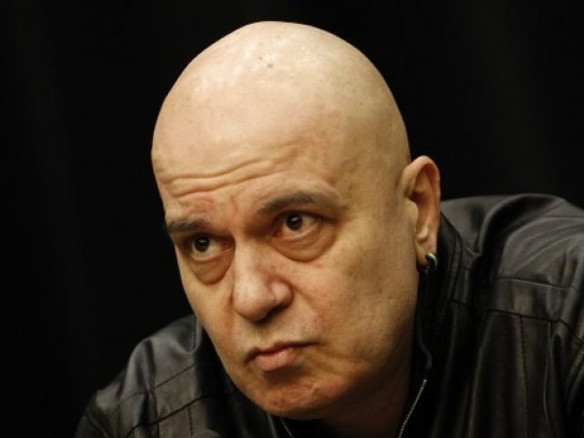Слави Трифонов: Кеят на Доган ще бъде съборен заради Гроздан Караджов
