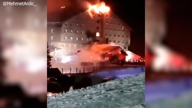 Al menos 10 muertos en el incendio de un hotel en una zona de esquí de Turquía