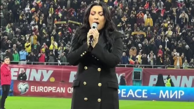 Acum ori niciodată! Imagini emoționante: cum au trăit tricolorii imnul României cântat de Andra pe Arena Națională