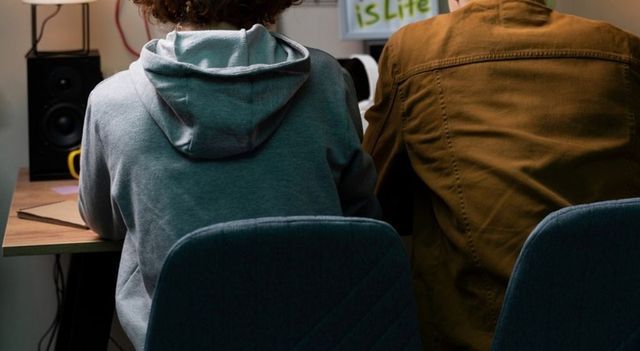 Via libera al cambio di genere per un ragazzo di 13 anni, è il più giovane d'Italia