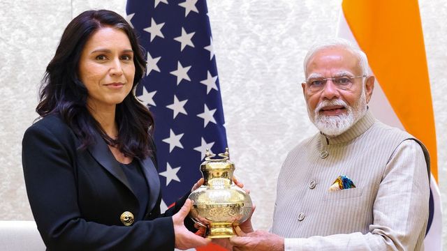 PM meets Tulsi Gabbard, presents her with pot of water brought from Kumbh