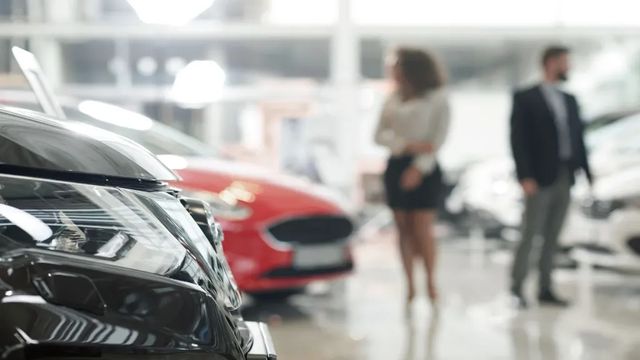 Los coches más baratos dominan el mercado español