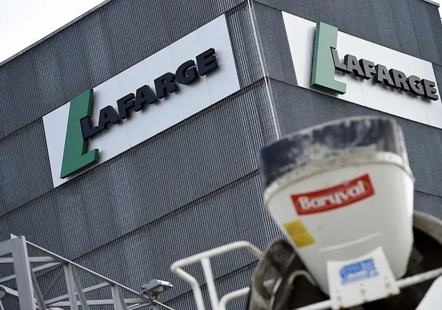 La Justicia francesa condena a la multinacional Lafarge por financiar a Estado Islámico en Siria