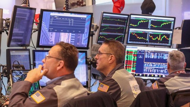 La Fed lascia i tassi invariati fra il 3,50% e il 3,75%