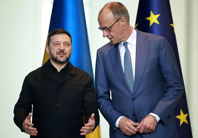 Alemania refuerza su ayuda militar a Ucrania a la espera de los fondos europeos