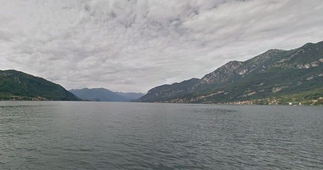 ++ Vento e onde sul lago di Como, salvate 45 persone ++