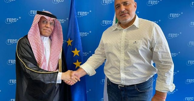 Бойко Борисов се срещна с посланика на Саудитска Арабия Месфер Алгхасеб
