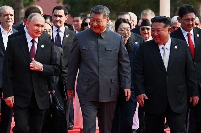 Reacția Kremlinului, după ce Trump a acuzat Rusia de conspirație împreună cu China și Coreea de Nord împotriva Statelor Unite