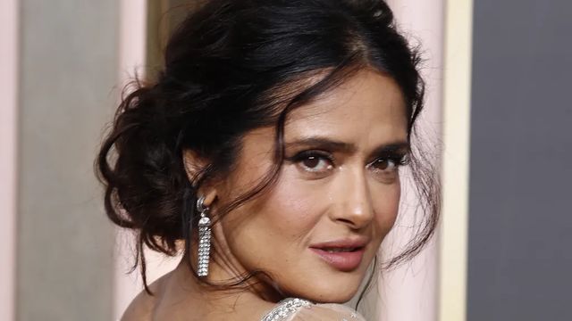 El hijastro de Salma Hayek, prometido con la condesa Lara Cosima Henckel