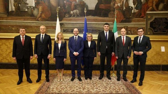 Ето какво подари папа Лъв XIV на председателя на Народното събрание Михаела Доцова