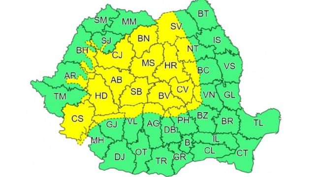 Grindină și ploi torențiale lovesc acum două județe. Cod portocaliu de vreme rea în Caraș-Severin și Hunedoara