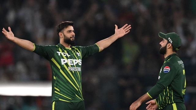 Pakistan″s Imad Wasim to miss match against USA with side strain