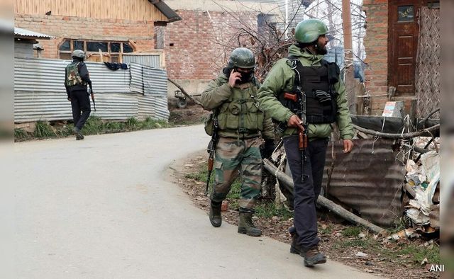 Terrorist killed in fresh gunfight with security forces in J&K's Kulgam