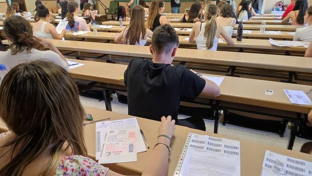 Así ha sido el examen de Lengua Castellana y Literatura en la EvAU de la Comunidad de Madrid 2024