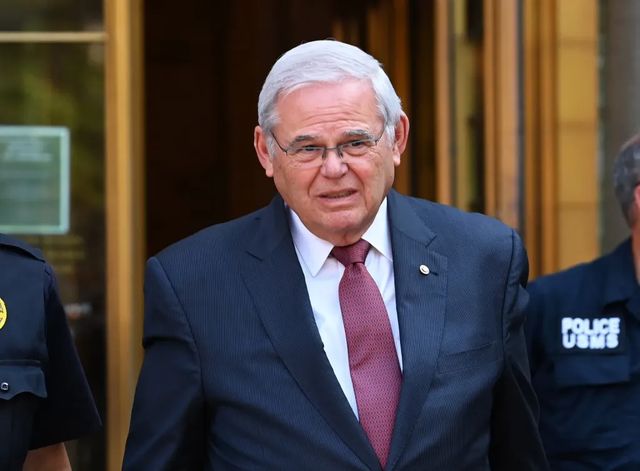 Influentul senator american Bob Menendez, găsit vinovat de corupție în favoarea unei puteri străine