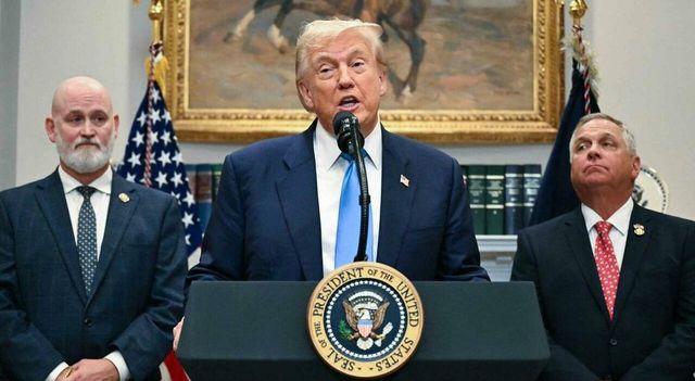 Trump, Fed abbasserà i tassi a settembre non adesso