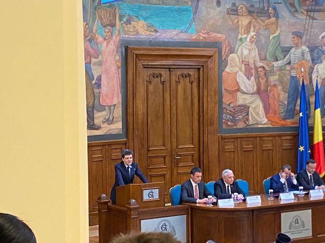 Declarațiile Președintelui Nicușor Dan la Forumul Educației Financiare