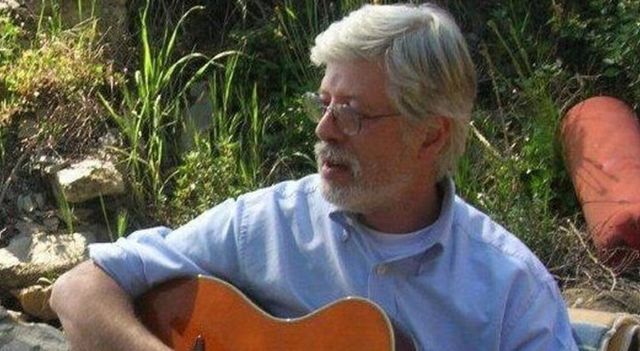 Investito e trascinato per un chilometro da un tir a Genova, morto Elio Arlandi: era tra i fondatori dei Big Fat Mama