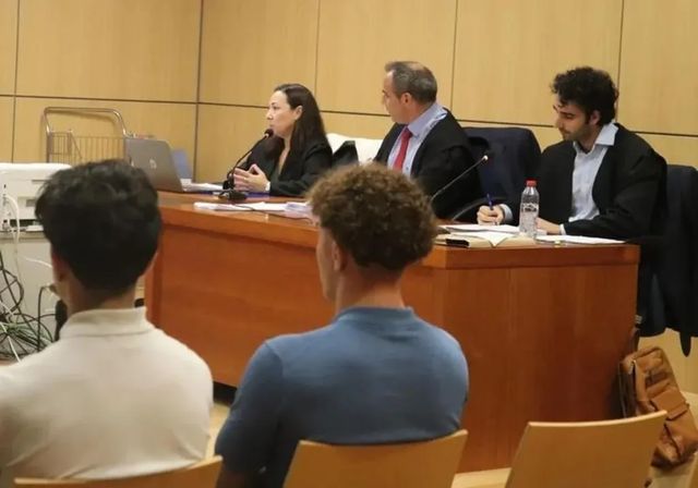 Absueltos de violar a dos menores en Valencia por la cláusula de Romeo y Julieta