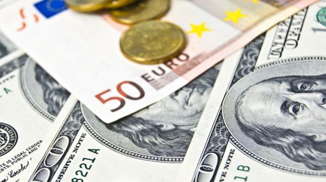 Curs valutar 2 septembrie 2026: Cât valorează un euro și un dolar