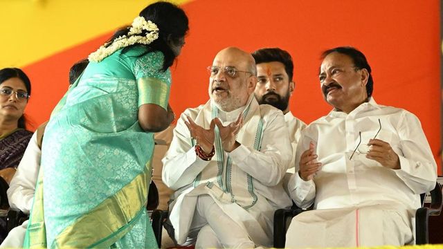 Amit Shah’s exchange of words with Tamilisai Soundararajan goes viral on social media