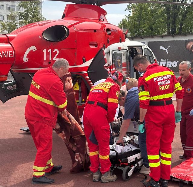 Intervenție aero-medicală SMURD Chișinău – București
