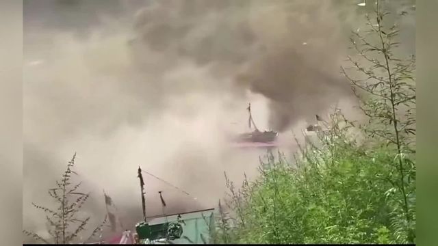 Nepal-Tibet, la frana spazza via tutto al confine: il video del disastro