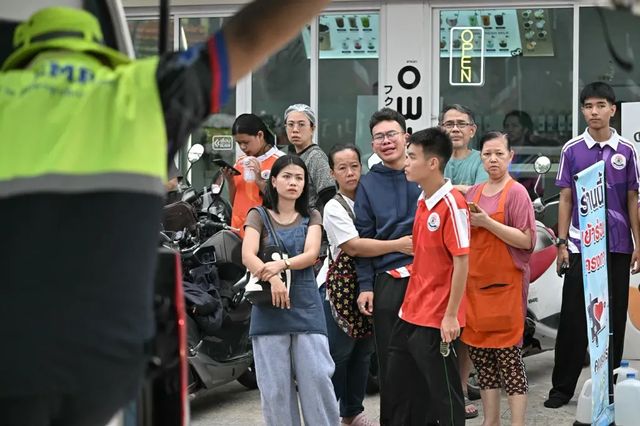 Un elev a deschis focul într-o școală din Thailanda: șase morți și 15 răniți
