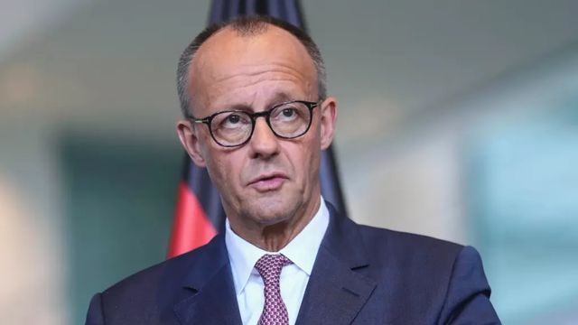 Německo z útoku v Lipsku obviní Rusko, kancléř ohlásí protiakci, píší média