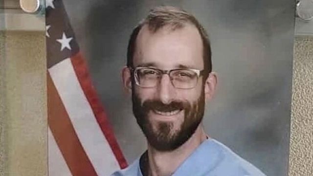 Alex Pretti, chi era il 37enne ucciso dagli agenti a Minneapolis