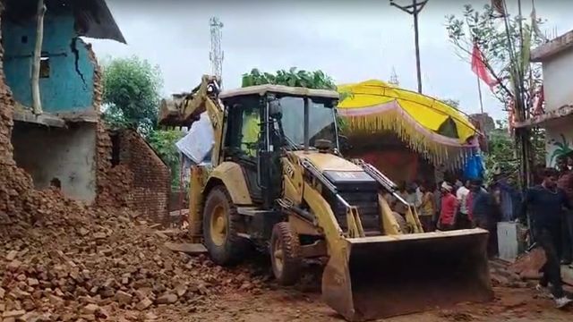 Nine, including children, killed after temple wall collapses in Madhya Pradesh