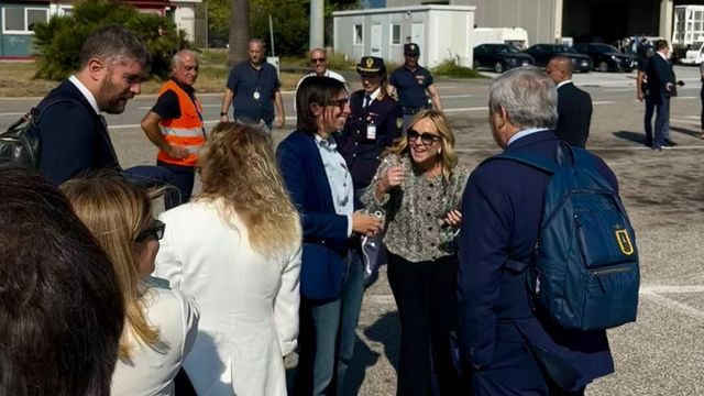 Meloni e Schlein verso la Calabria, insieme sullo stesso volo