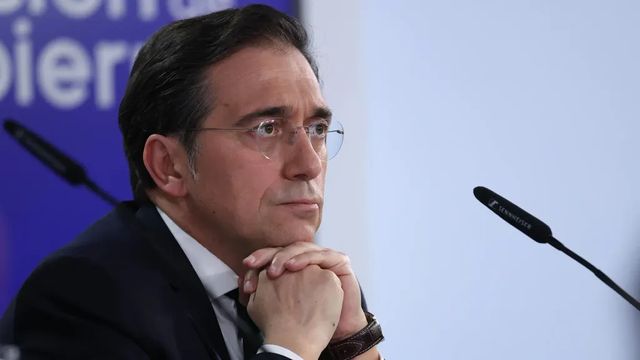 Albares justifica el cese de la embajadora, alabado por Hamas, por las “calumnias e injurias” de Israel