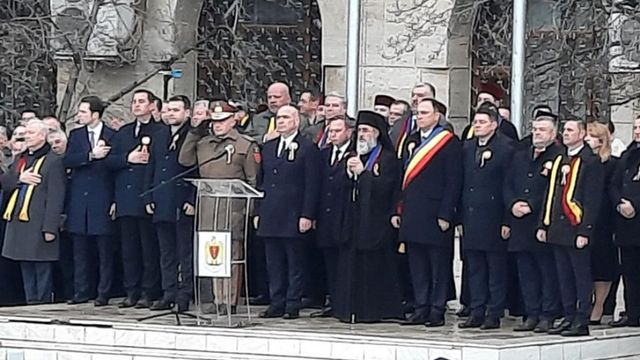 Bolojan, singurul politician de la varful puterii care a participat la manifestarile Unirii, HUIDUIT la Focsani