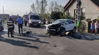 Un șofer beat și drogat a omorât o femeie în Popești Leordeni, după ce a lovit mai mulți oameni și cinci mașini parcate